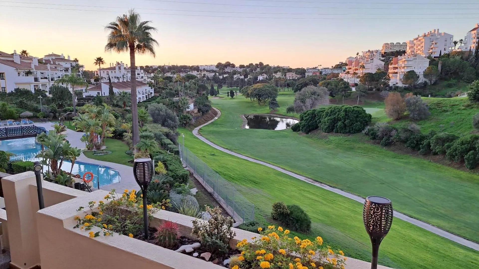 Sunny Golf View Miraflores Sitio de Calahonda Spain